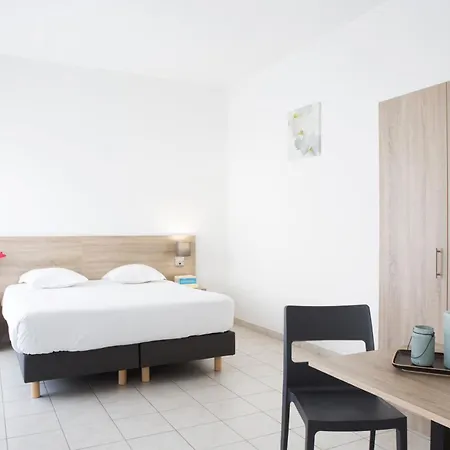 Apartahotel Zenitude Hôtel-résidences La Versoix