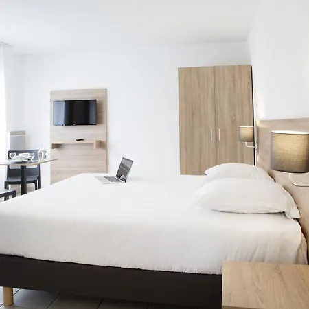 Zenitude Hôtel-résidences La Versoix 3* Divonne-les-Bains